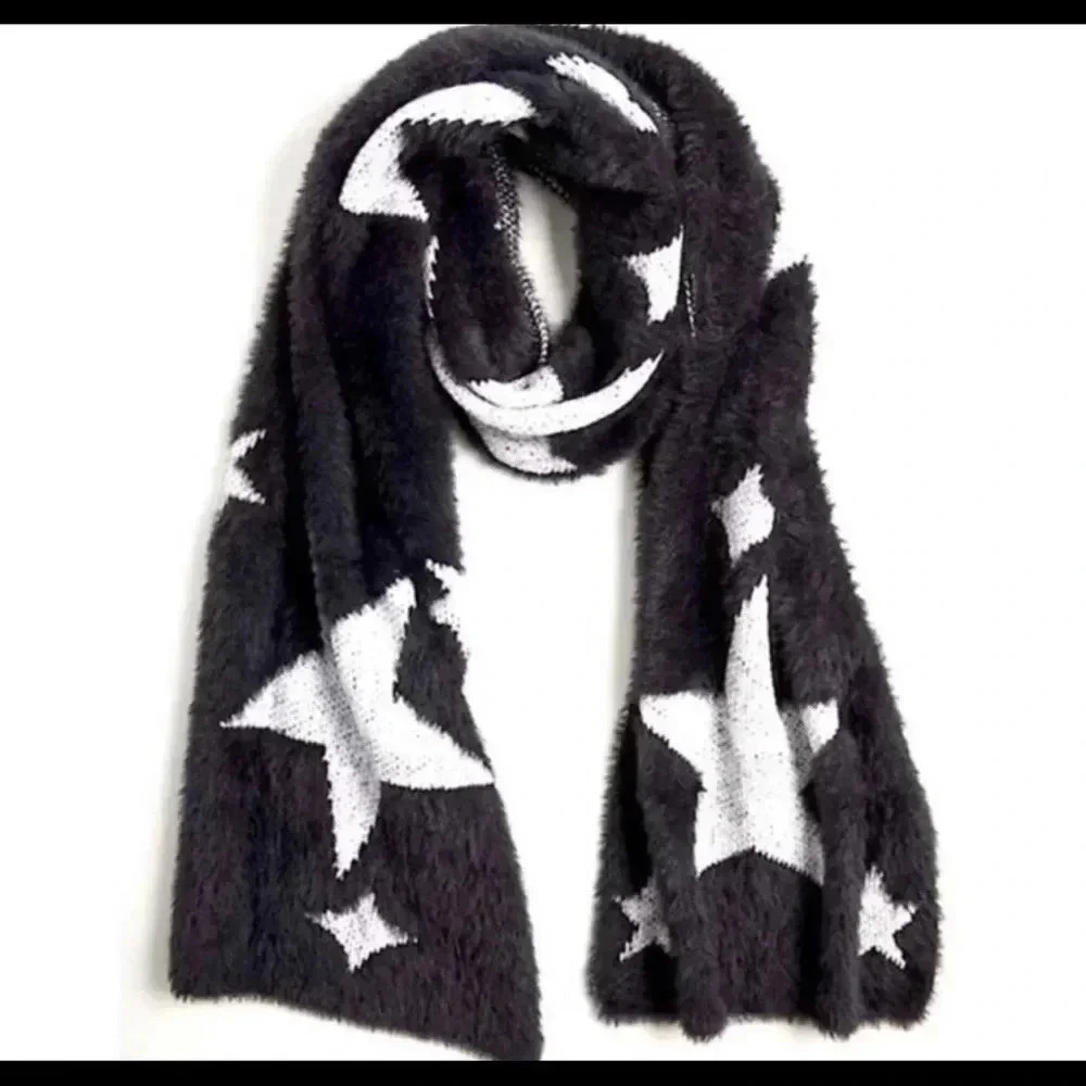 Torrid Oblong Black/White Scarf-All‎ Over Star